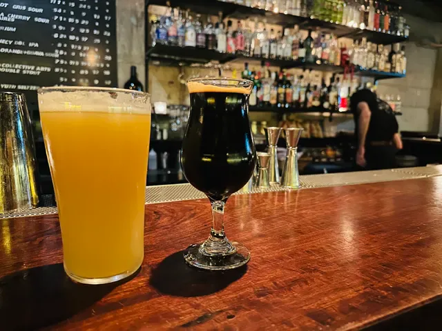 Mr West Bar & Bottle Shop