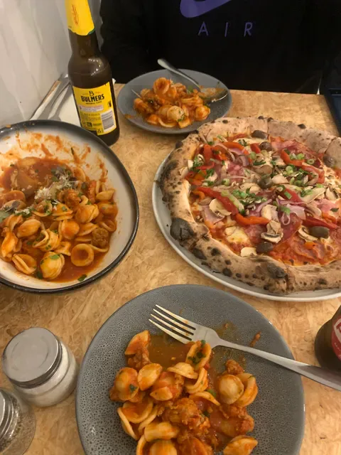 Mulino Woodfire Pizzeria