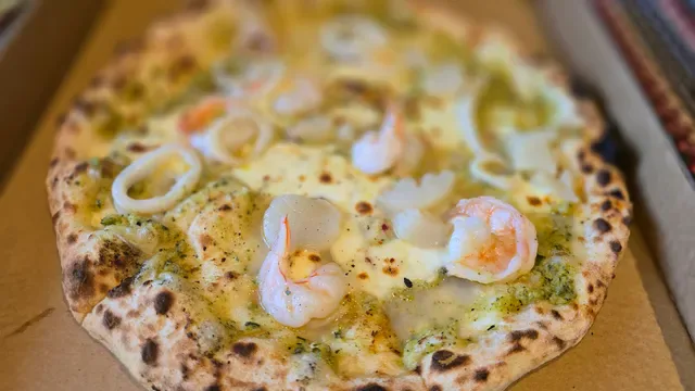 Mulino Woodfire Pizzeria