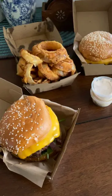 Mum's Burger Kitchen