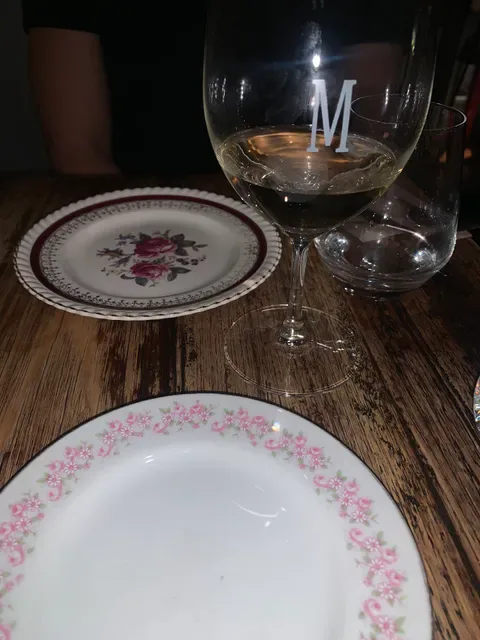 Myrtle Wine Bar