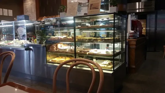 N Lee Bakery Cafe