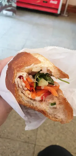 N Lee Bakery Cafe