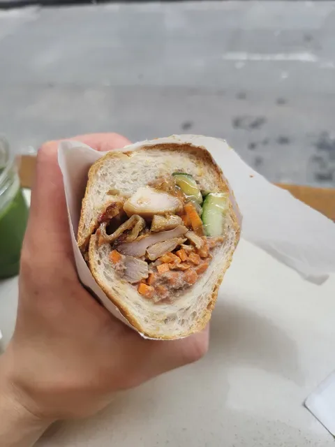 N Lee Bakery Cafe