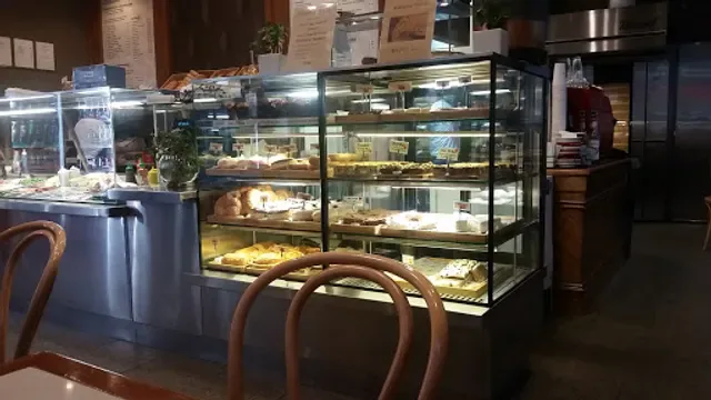 N Lee Bakery Cafe