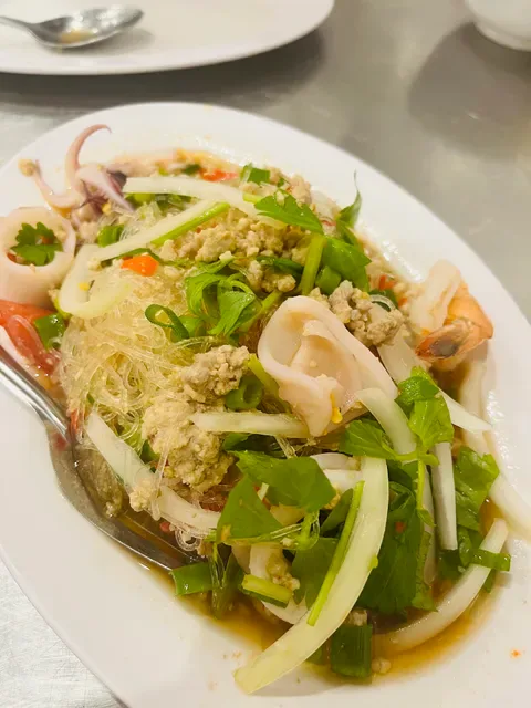 Nana Thai