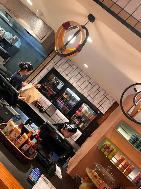 Nando's Caroline Springs