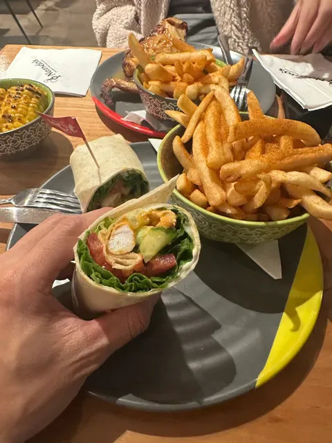 Nando's Caroline Springs