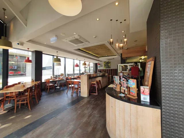 Nando's Caroline Springs
