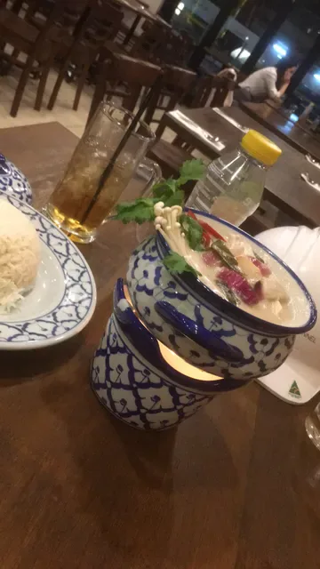 Nar Bangkok | Modern Thai