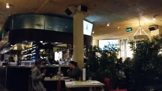 Natural History Bar & Grill