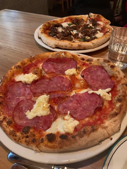 Neighbourhood Pizza
