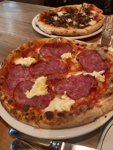 Neighbourhood Pizza