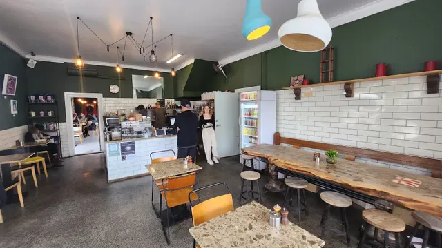neighbours cafe