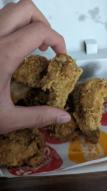 NeNe Chicken