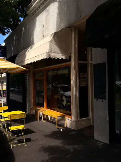 Next Door zita's cafe