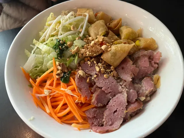 Nguyen Pho & Banh Mi