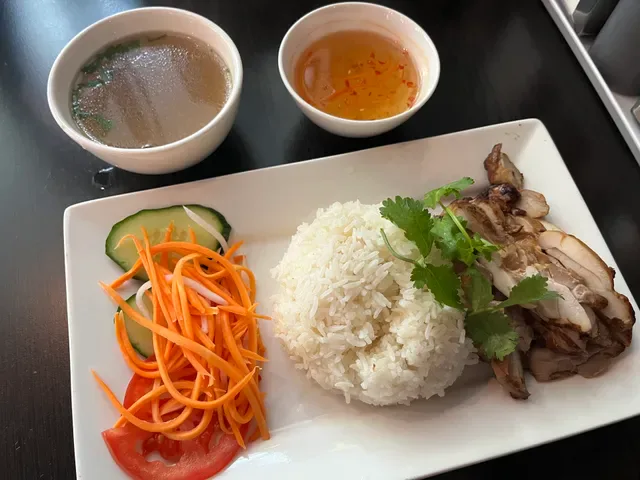 Nguyen Pho & Banh Mi