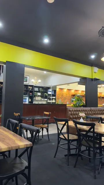 Night Spark Restaurant on Lygon