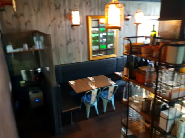 Noi Thai