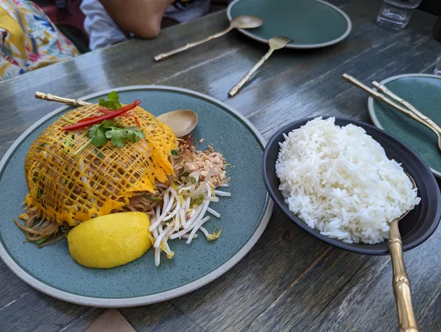 Noi Thai