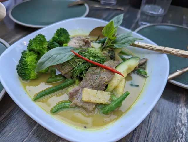 Noi Thai