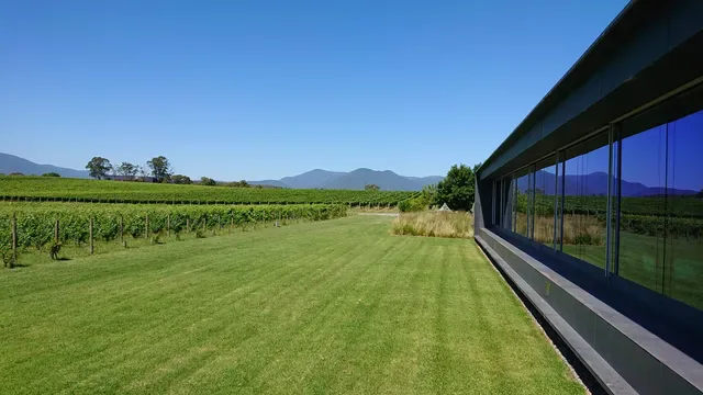Oakridge Wines