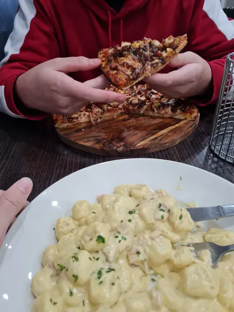 Old Kodak Pizza