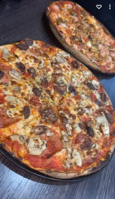 Old Kodak Pizza