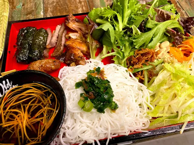 Old Man Pho Southbank - Vietnamese Restaurant