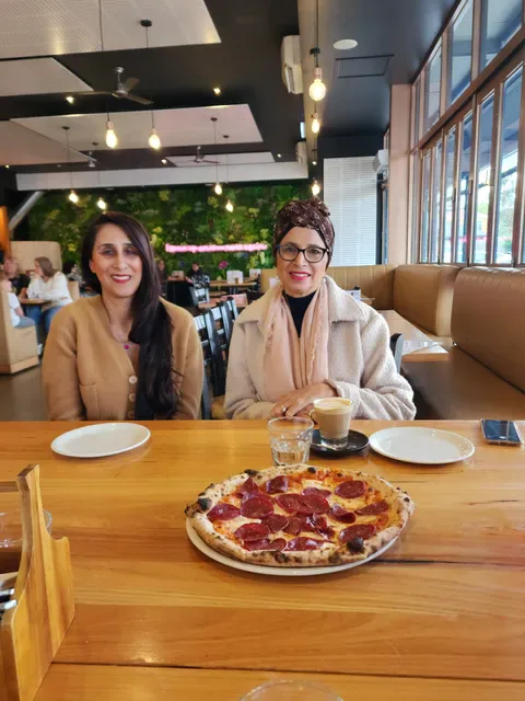 Old School Pizza & Stonegrill