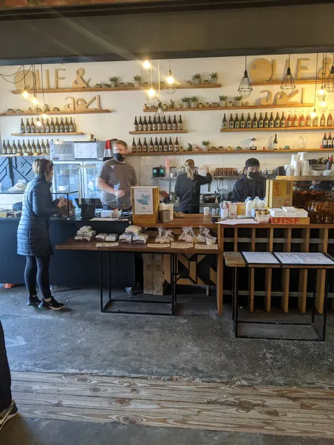 Olie & Ari