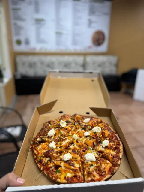 Olive and Pineapple- Best pizza's in Frankston