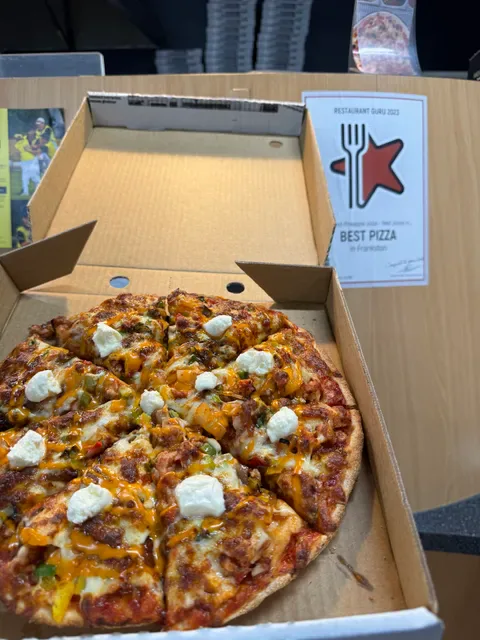 Olive and Pineapple- Best pizza's in Frankston