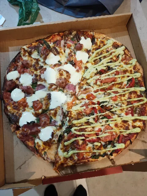 Olive and Pineapple- Best pizza's in Frankston