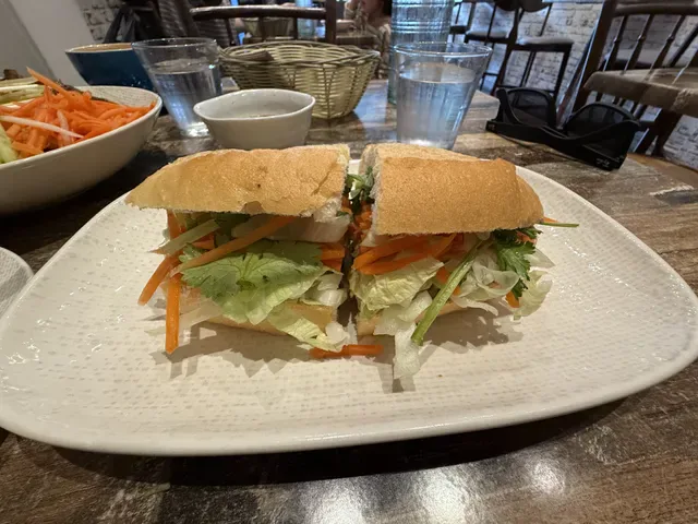 Olivia Spring Cafe