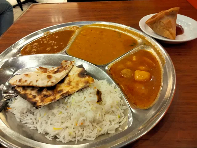 Om Vegetarian