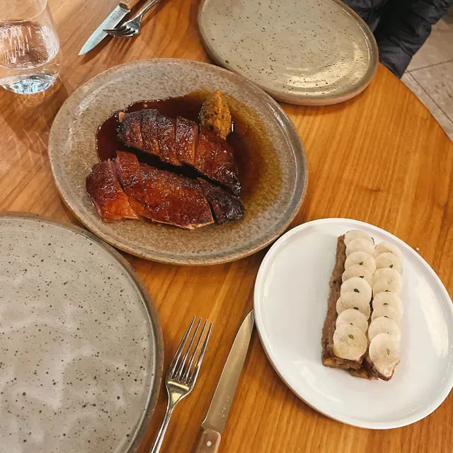 Omnia Bistro & Bar