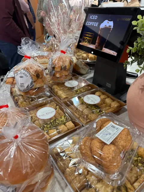 OneWay Lebanese Bakery