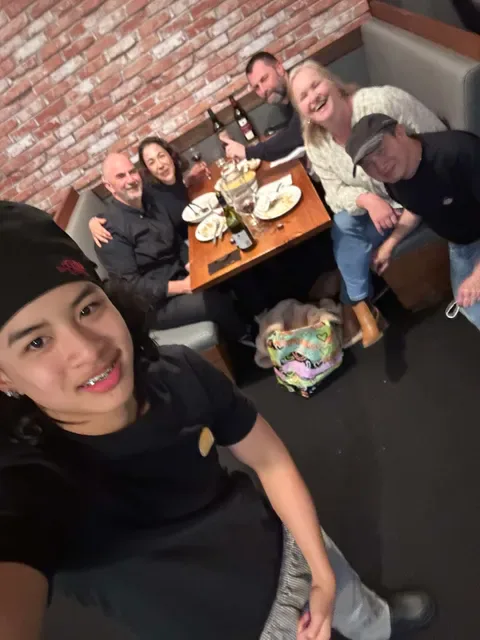 OUT 4 THAI