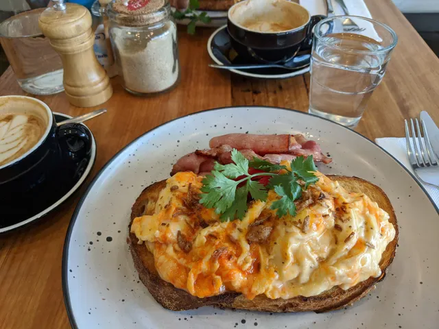Overhear Coffee & Food