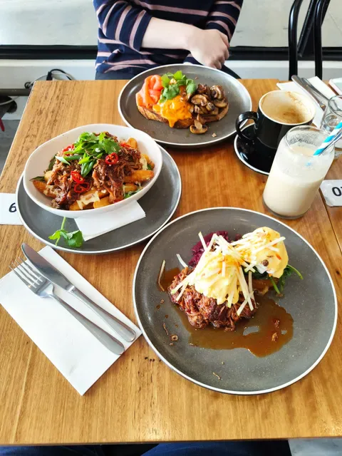 Overhear Coffee & Food