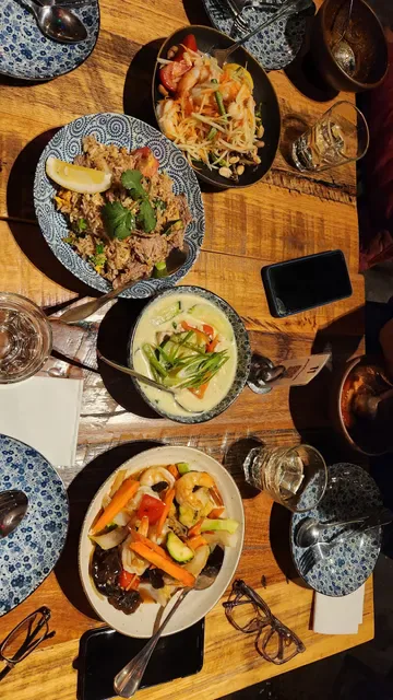 Pad Cha