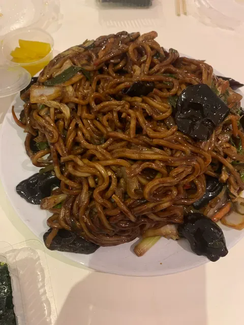 Paik's Noodle CBD