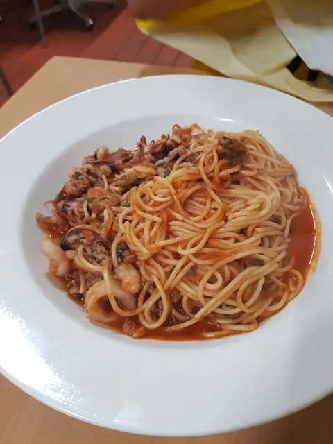 Paladinos Pizza & Pasta