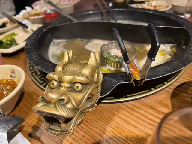 Panda Hot Pot 蜀大侠火锅
