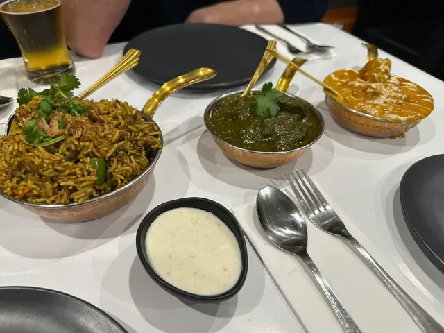 Paramount Indian- Best restaurant in Springvale