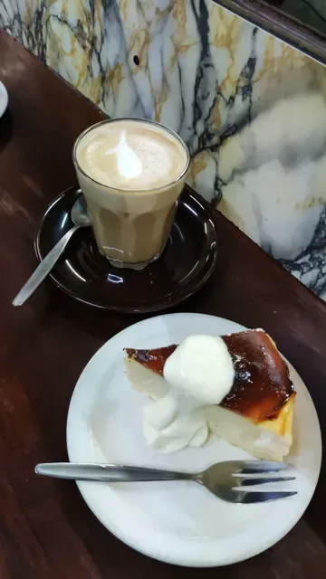 Pellegrini's Espresso Bar