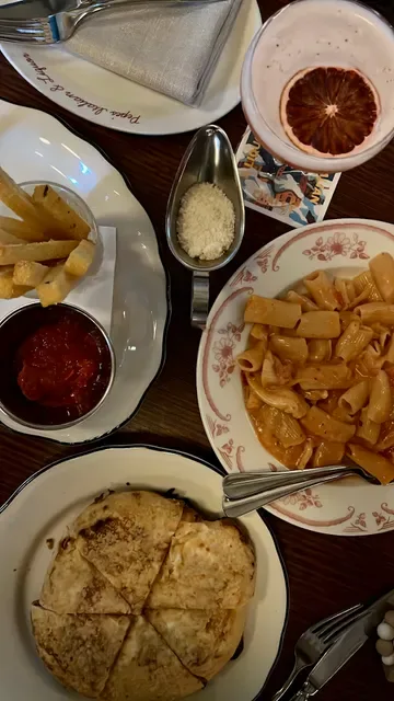 Pepe's Italian & Liquor
