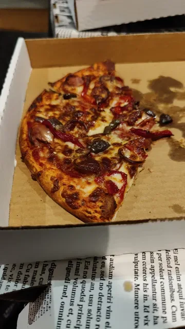 Pero's Pizza House